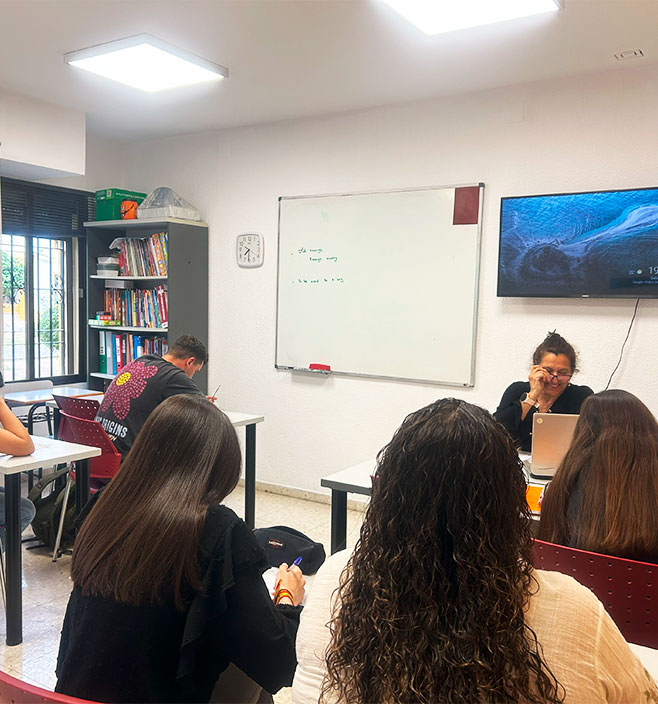 Aula con alumnos